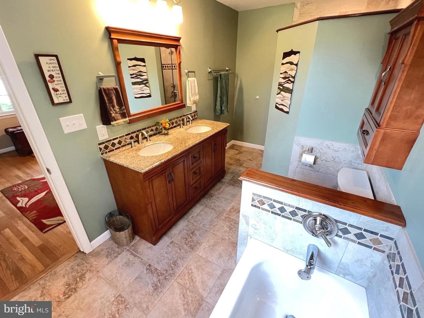 1103 Cawdor Court photo 42