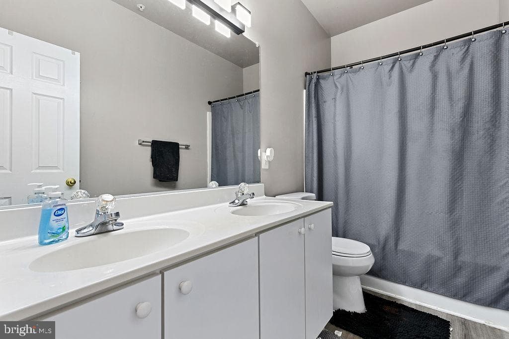 668 Luthardt Road photo 25