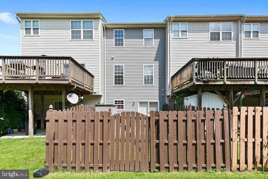 668 Luthardt Road photo 37