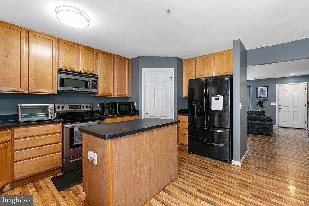 668 Luthardt Road photo 9