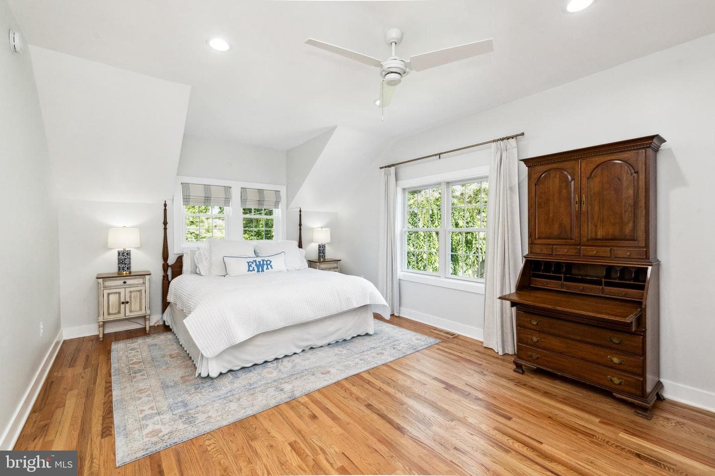 510 Sussex Road photo 22