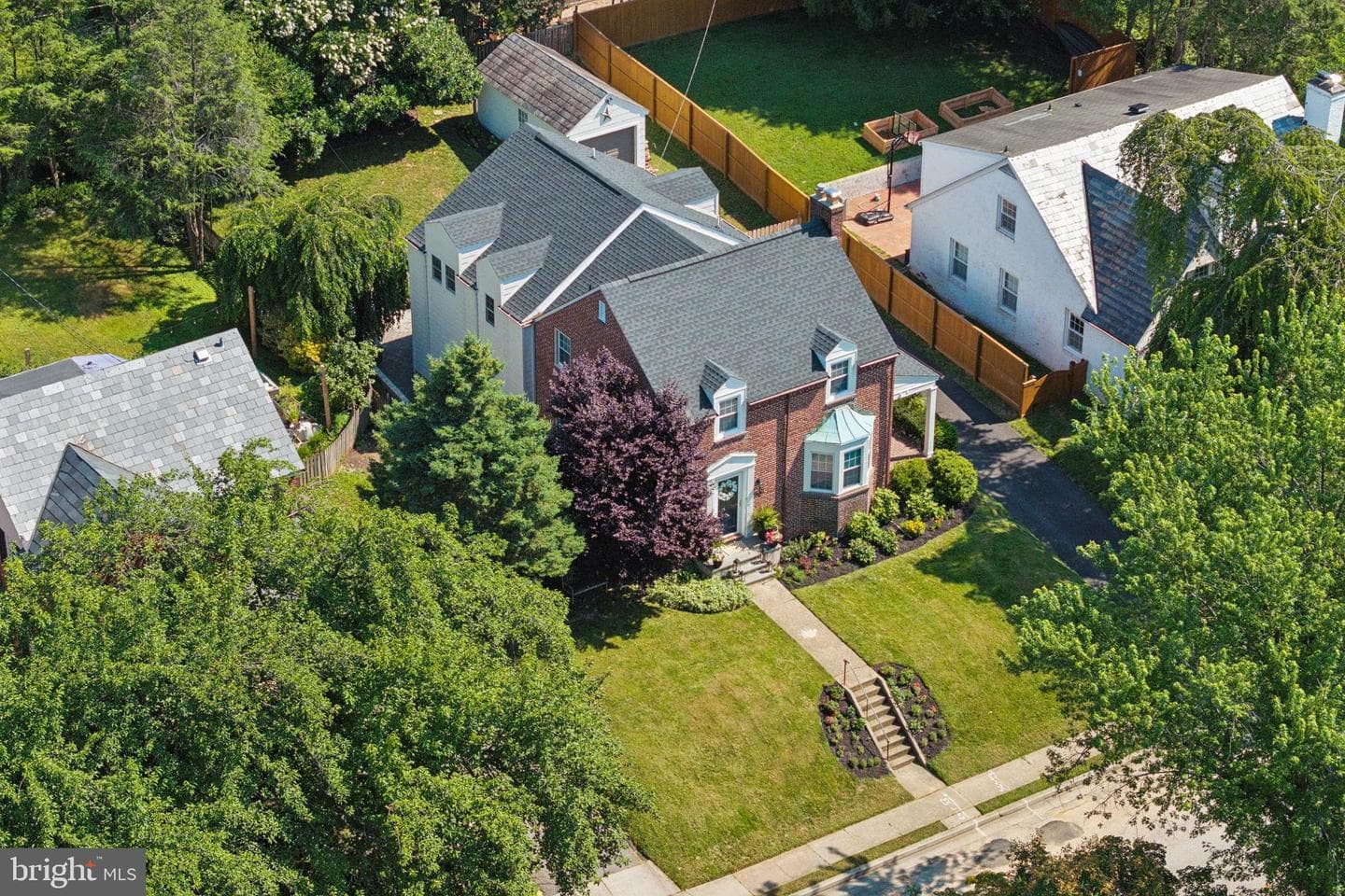 510 Sussex Road photo 51