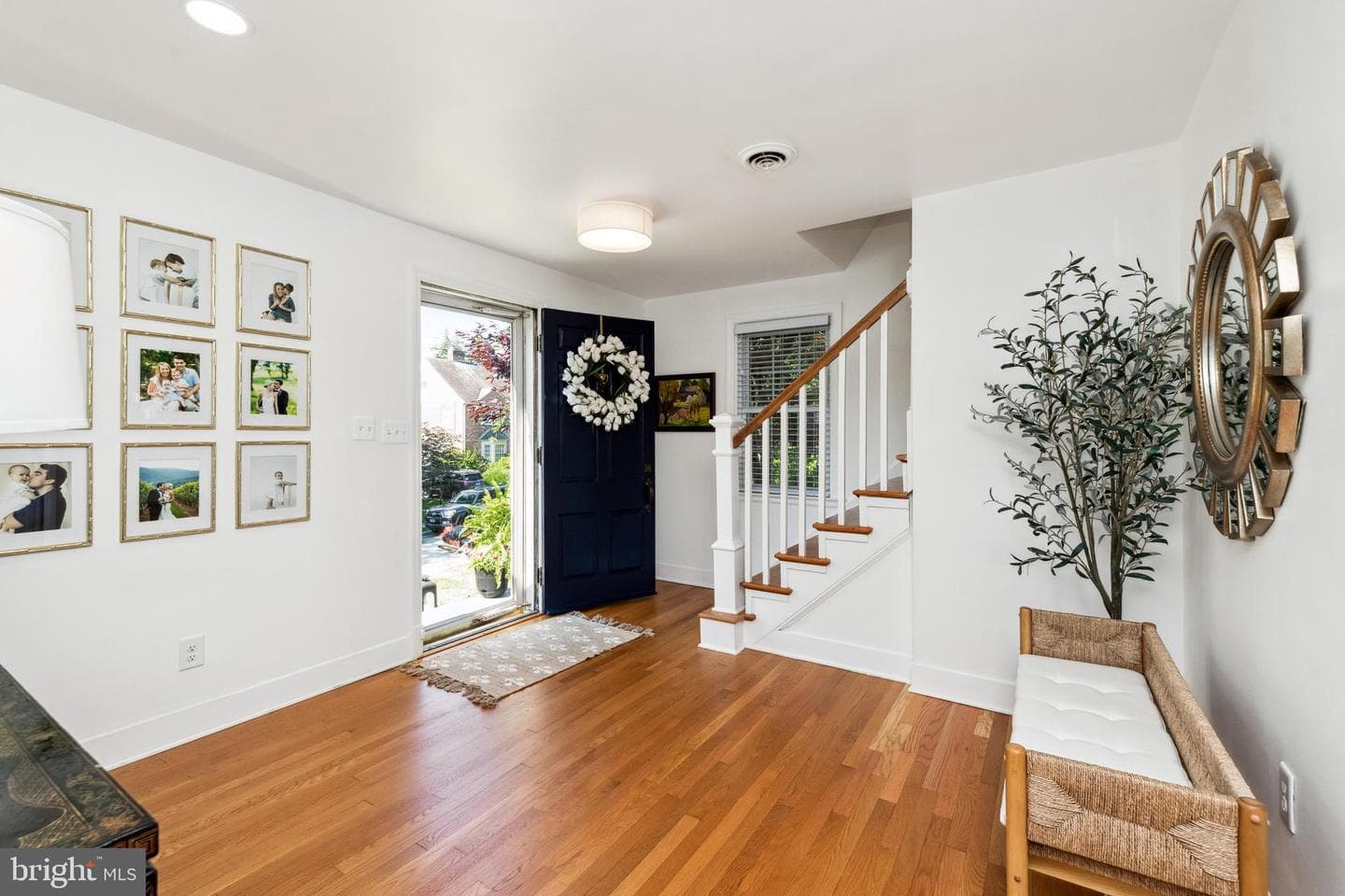 510 Sussex Road photo 7