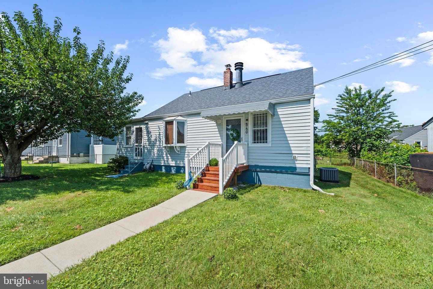 540 Woodlynn Terrace photo 2