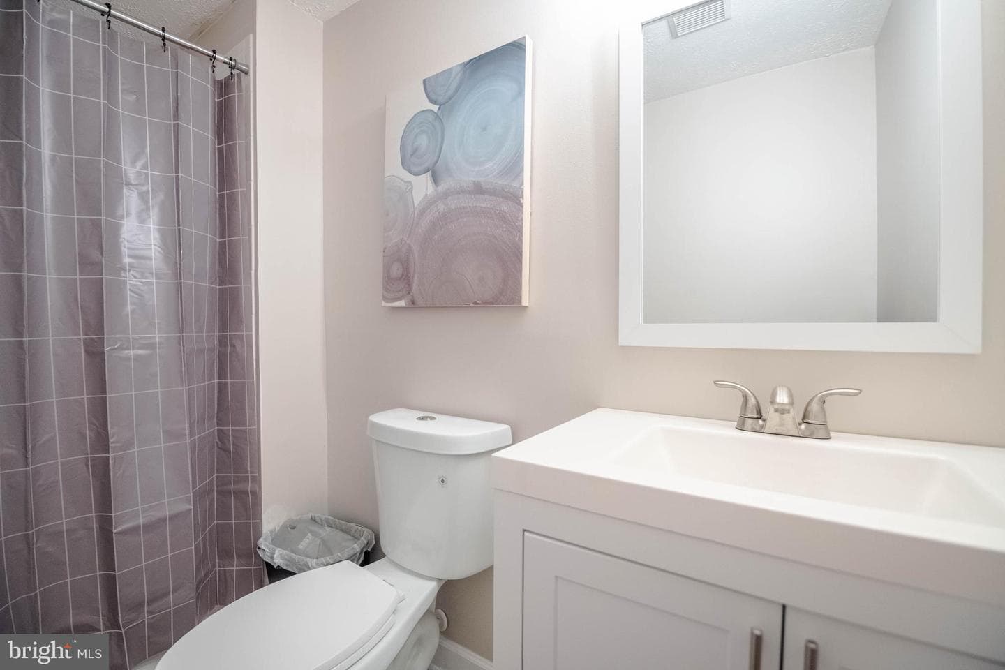 15 Dallington Court photo 28