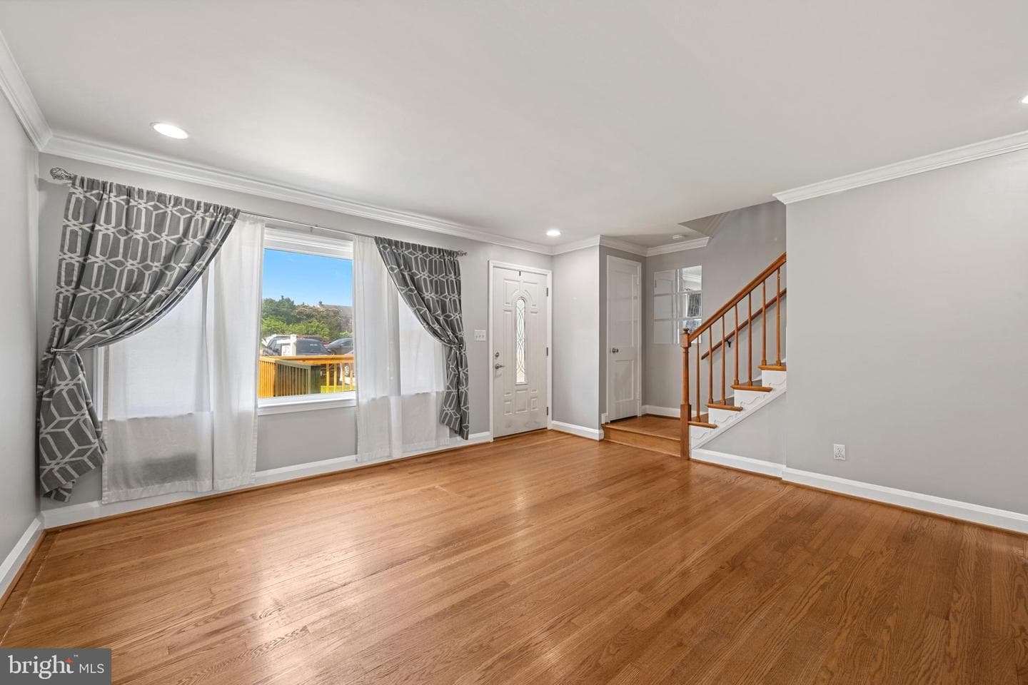 21 Skidmore Court photo 4