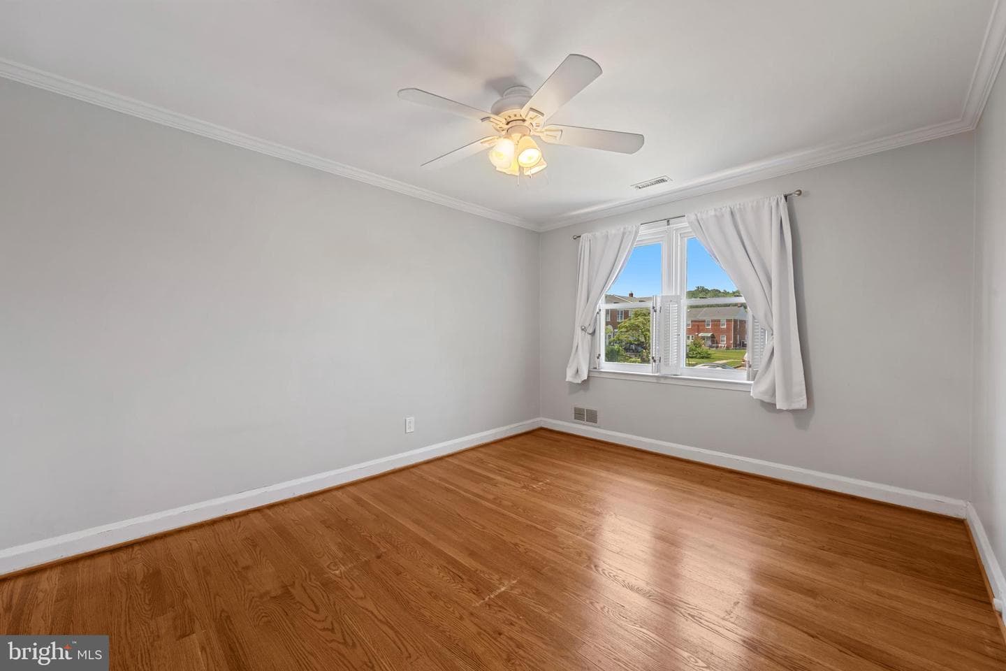 21 Skidmore Court photo 8