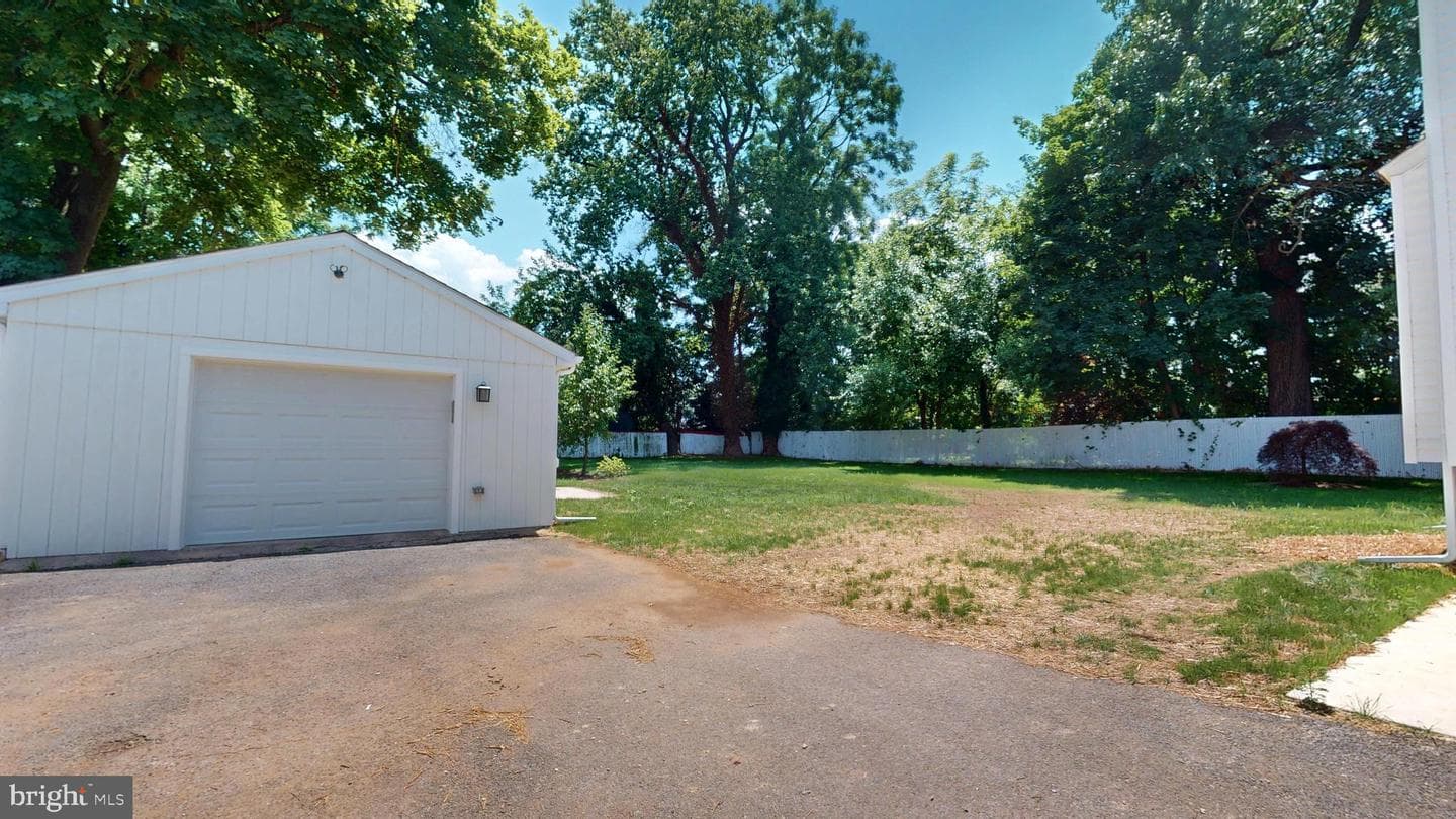 3515 Saint James Road photo 31