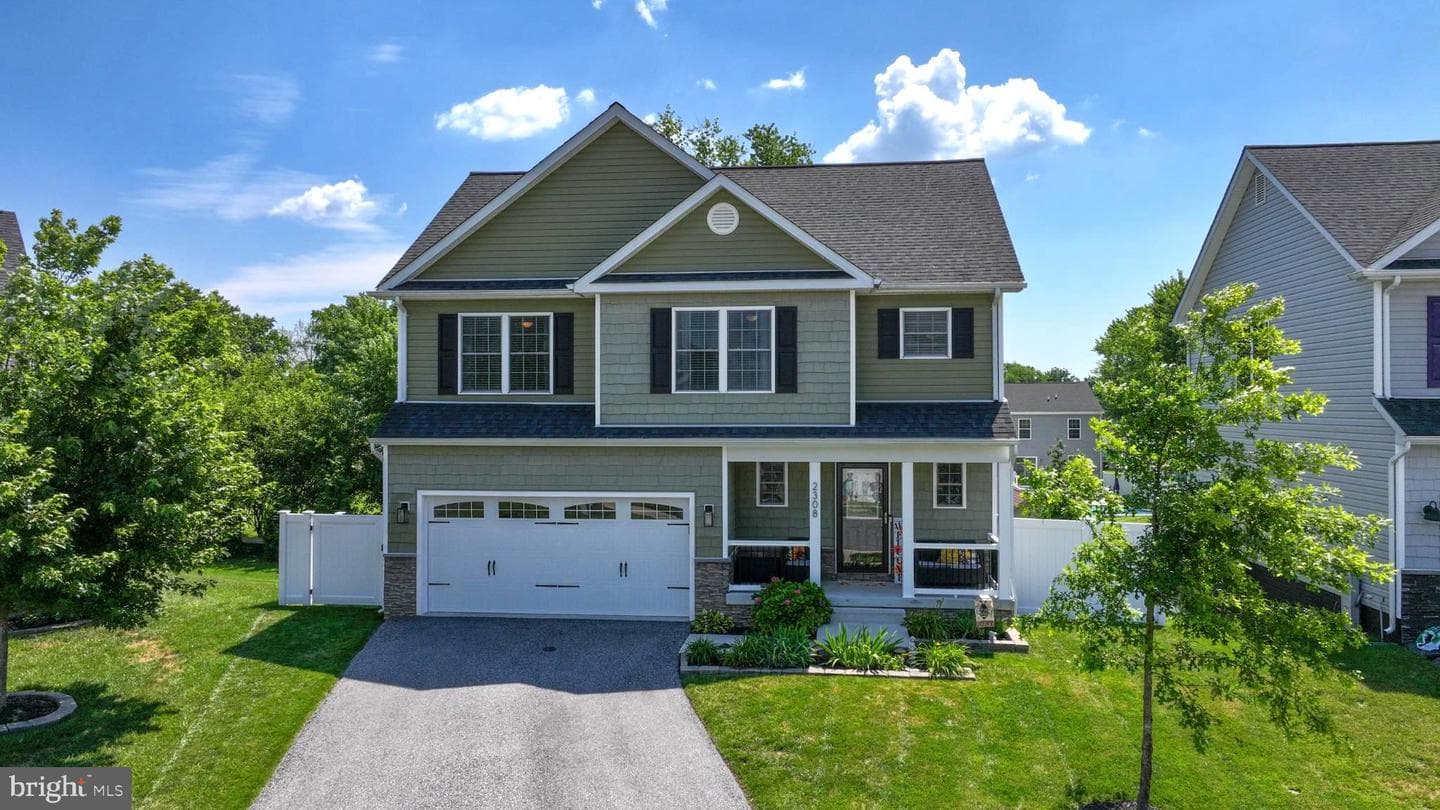 2308 Estate Avenue photo 1