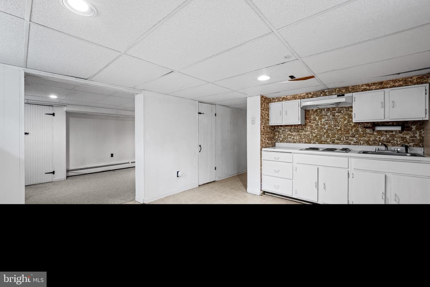 816 Ridgeleigh Road photo 32