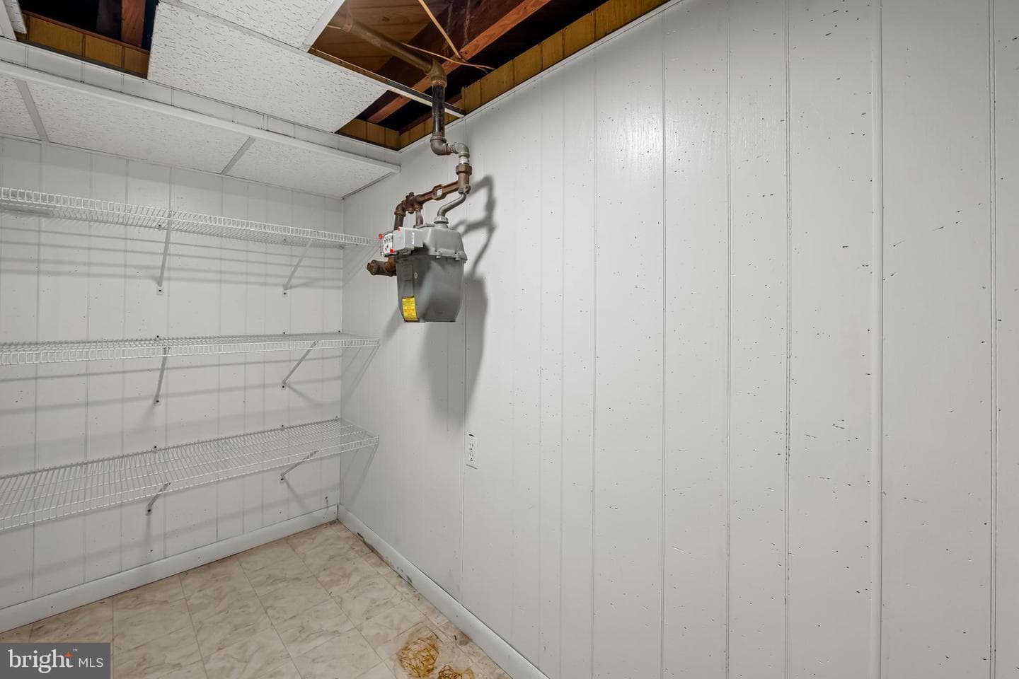 816 Ridgeleigh Road photo 38