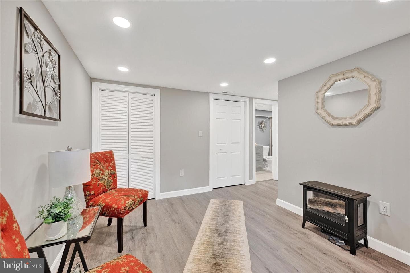 1205 Locust Avenue photo 18