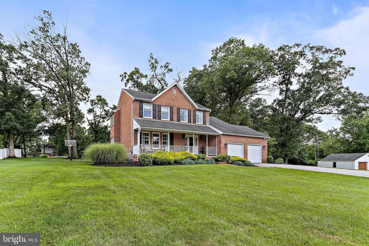 2111 Stonewall Road photo 2