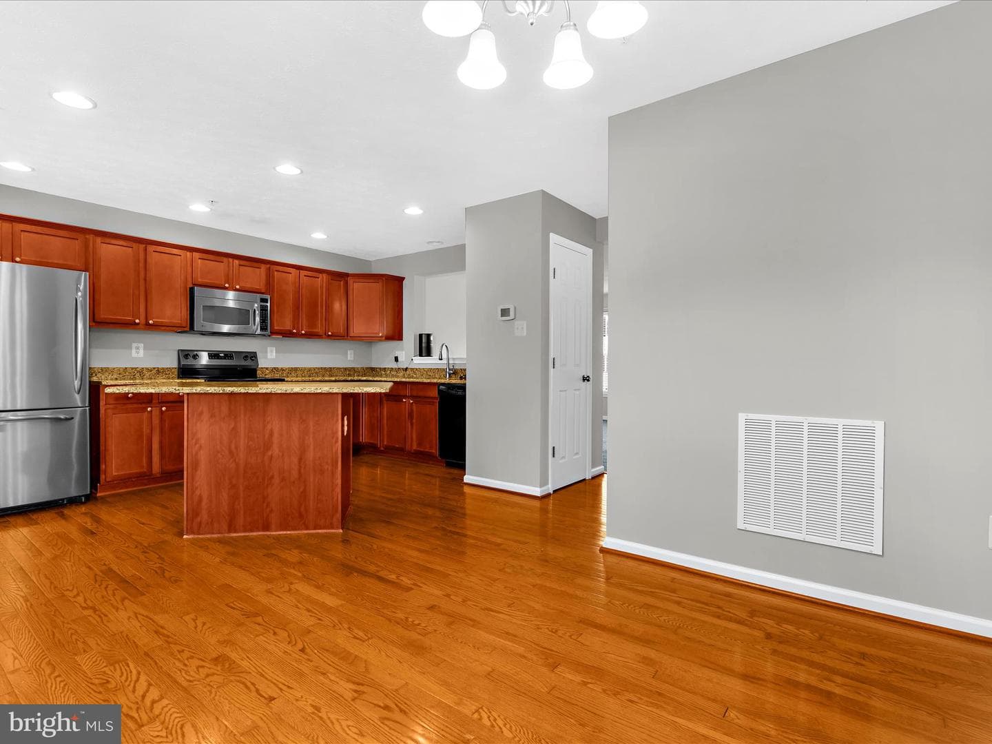9865 Decatur Road photo 11