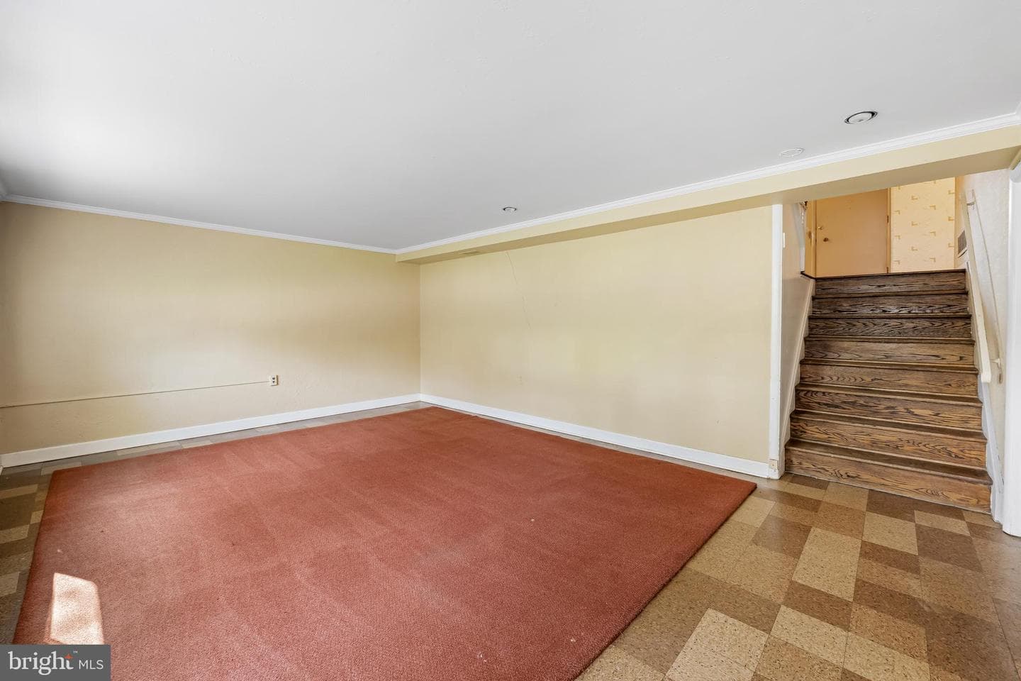6711 Laurelwood Avenue photo 30