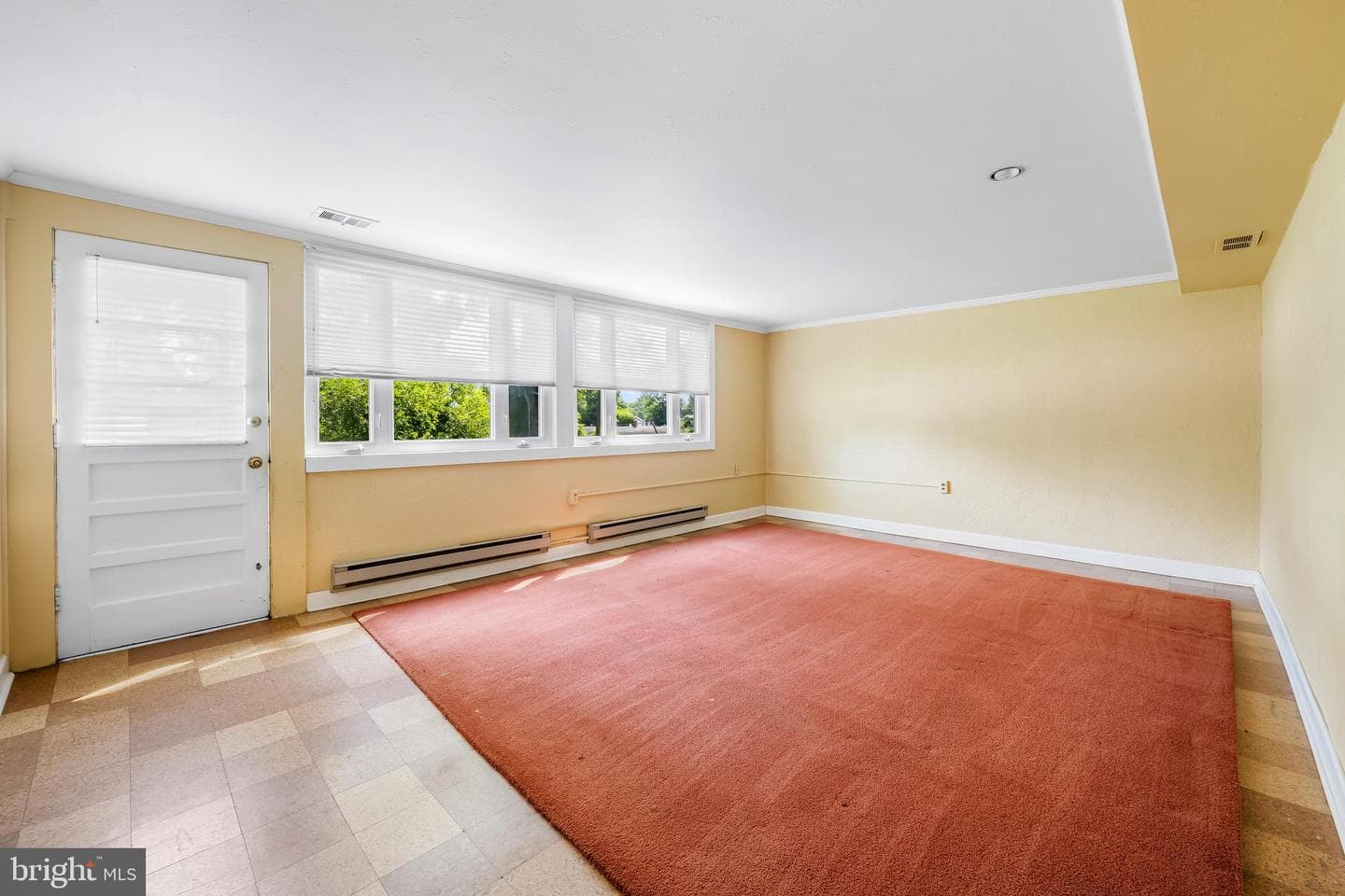 6711 Laurelwood Avenue photo 31