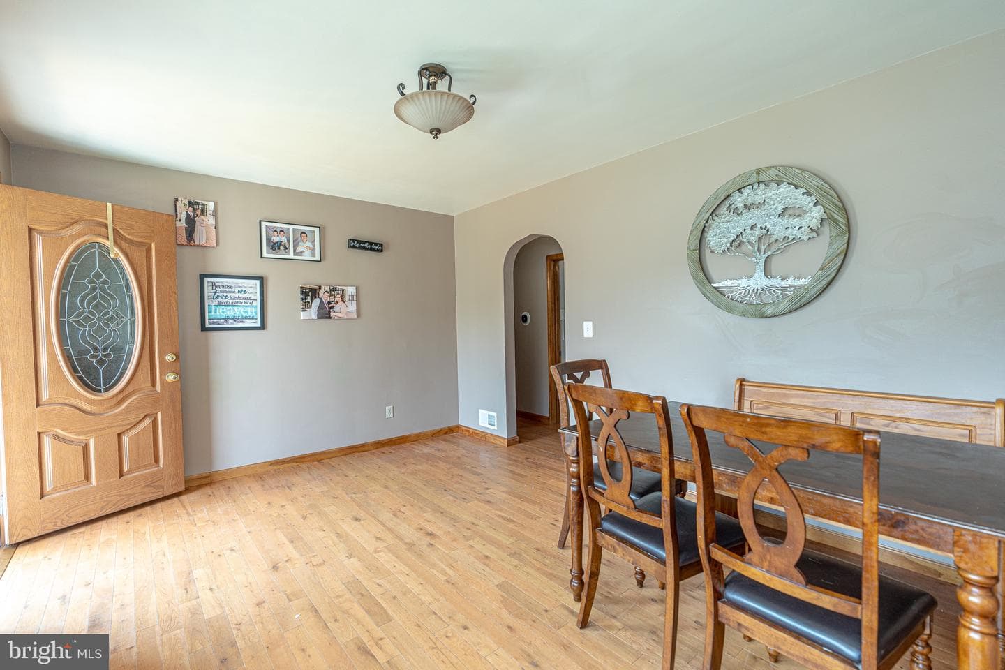 1510 Seling Avenue photo 2