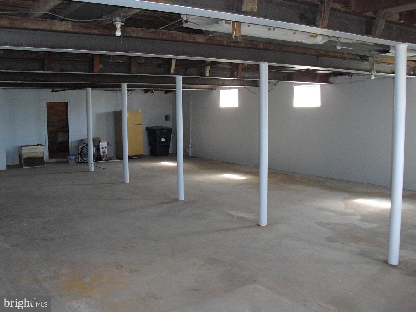 306 Riverside Drive photo 14