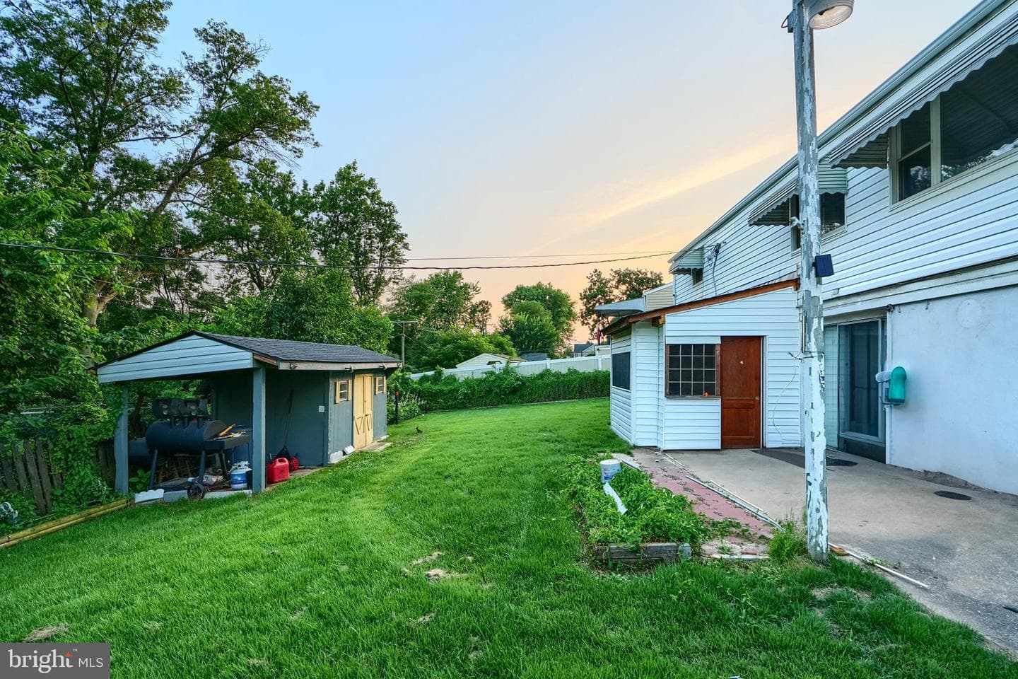 5511 Daybreak Terrace photo 35