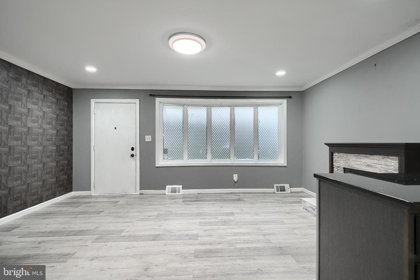5511 Daybreak Terrace photo 4