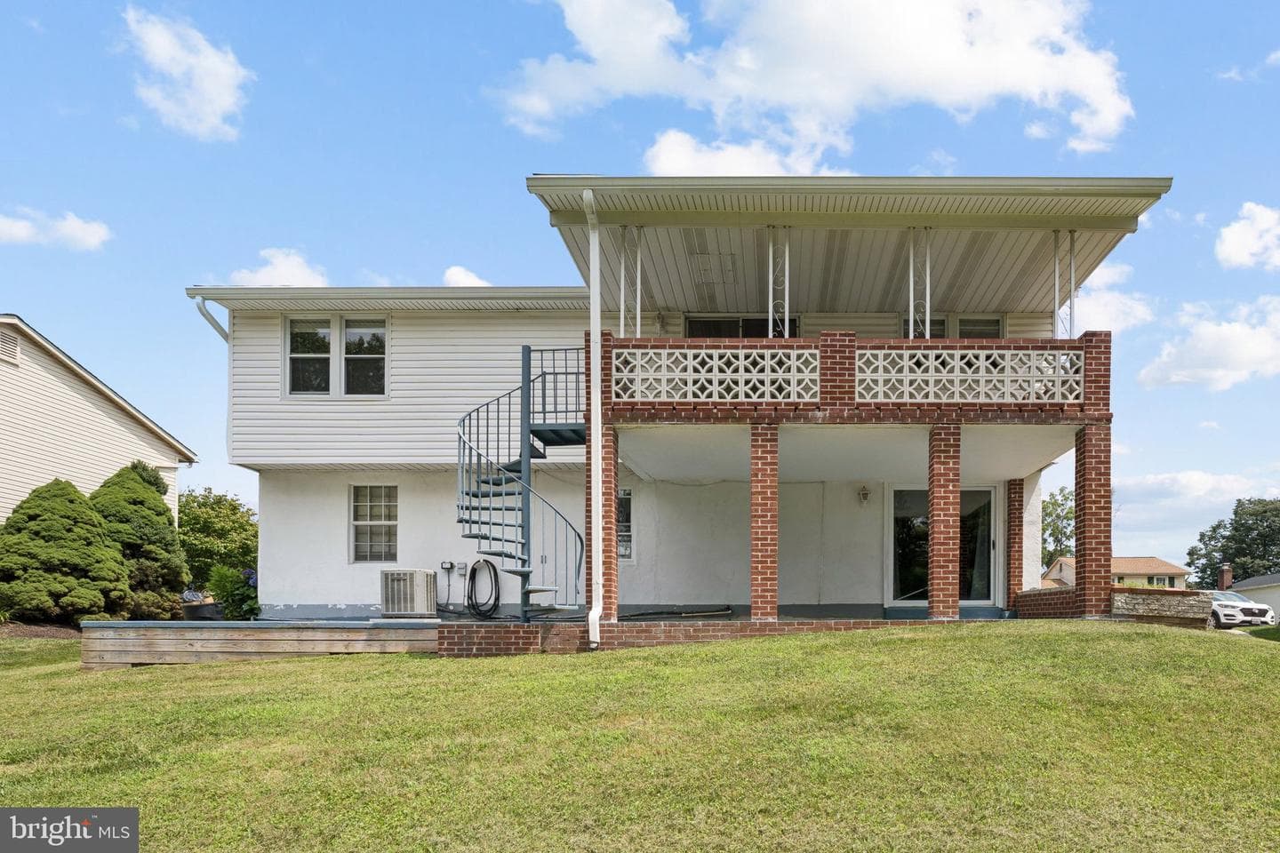 6 Lovelock Court photo 32