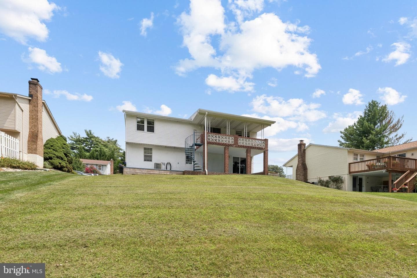 6 Lovelock Court photo 33