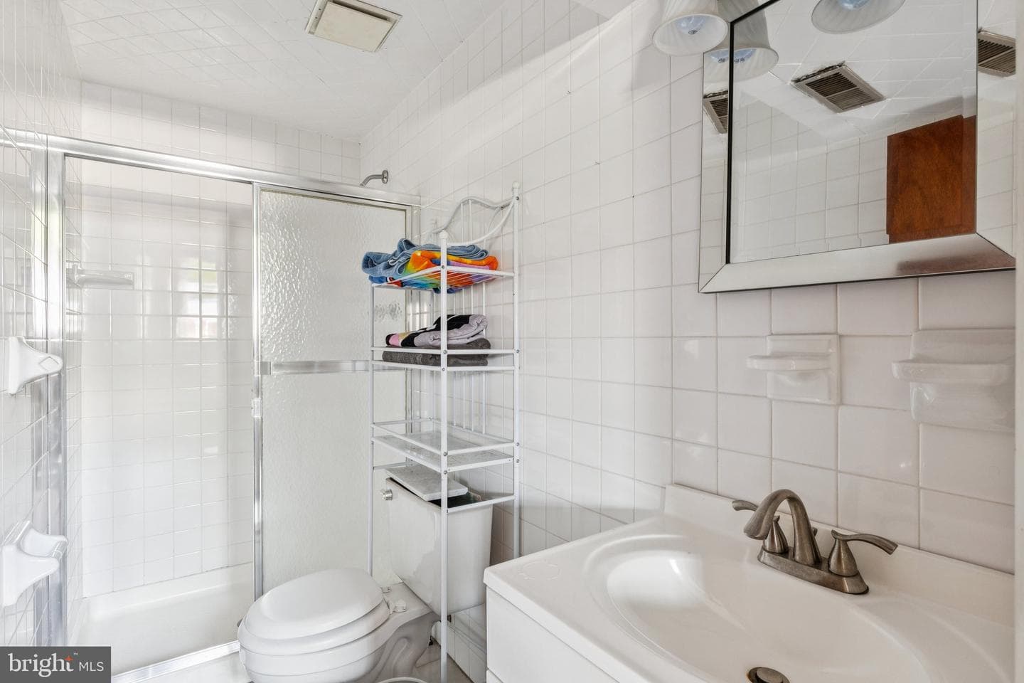 6 Lovelock Court photo 34