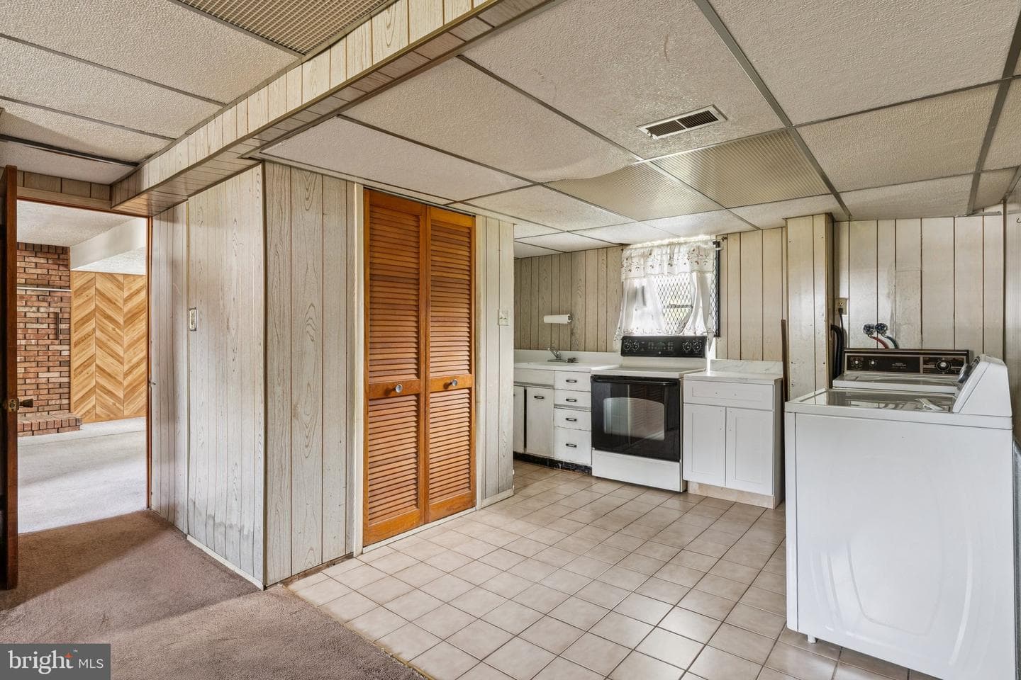 6 Lovelock Court photo 38