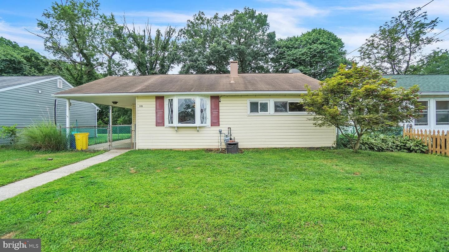 331 Clyde Avenue photo 1