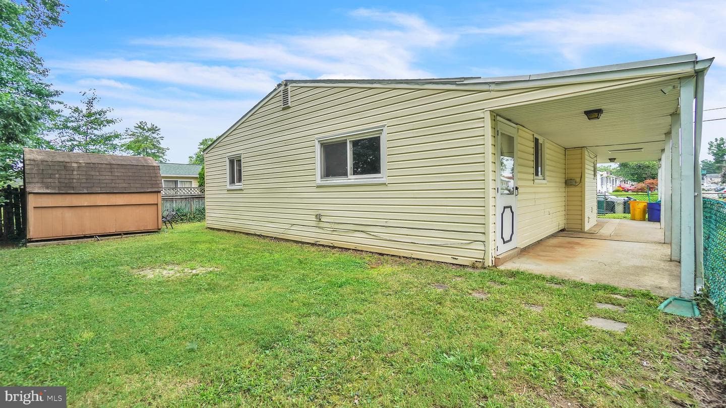 331 Clyde Avenue photo 28