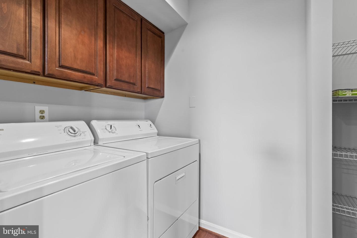 10 Choate Court #10e photo 20