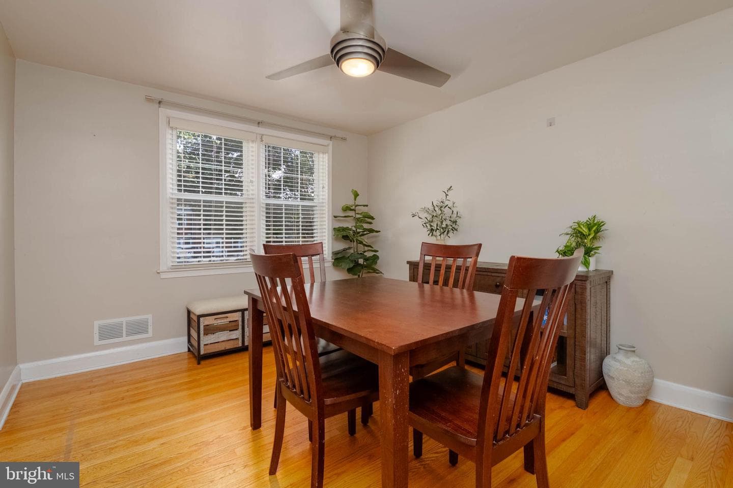 1525 Doxbury Road photo 13