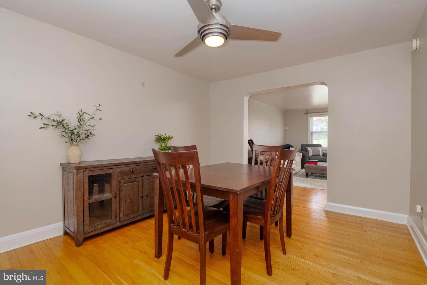 1525 Doxbury Road photo 14