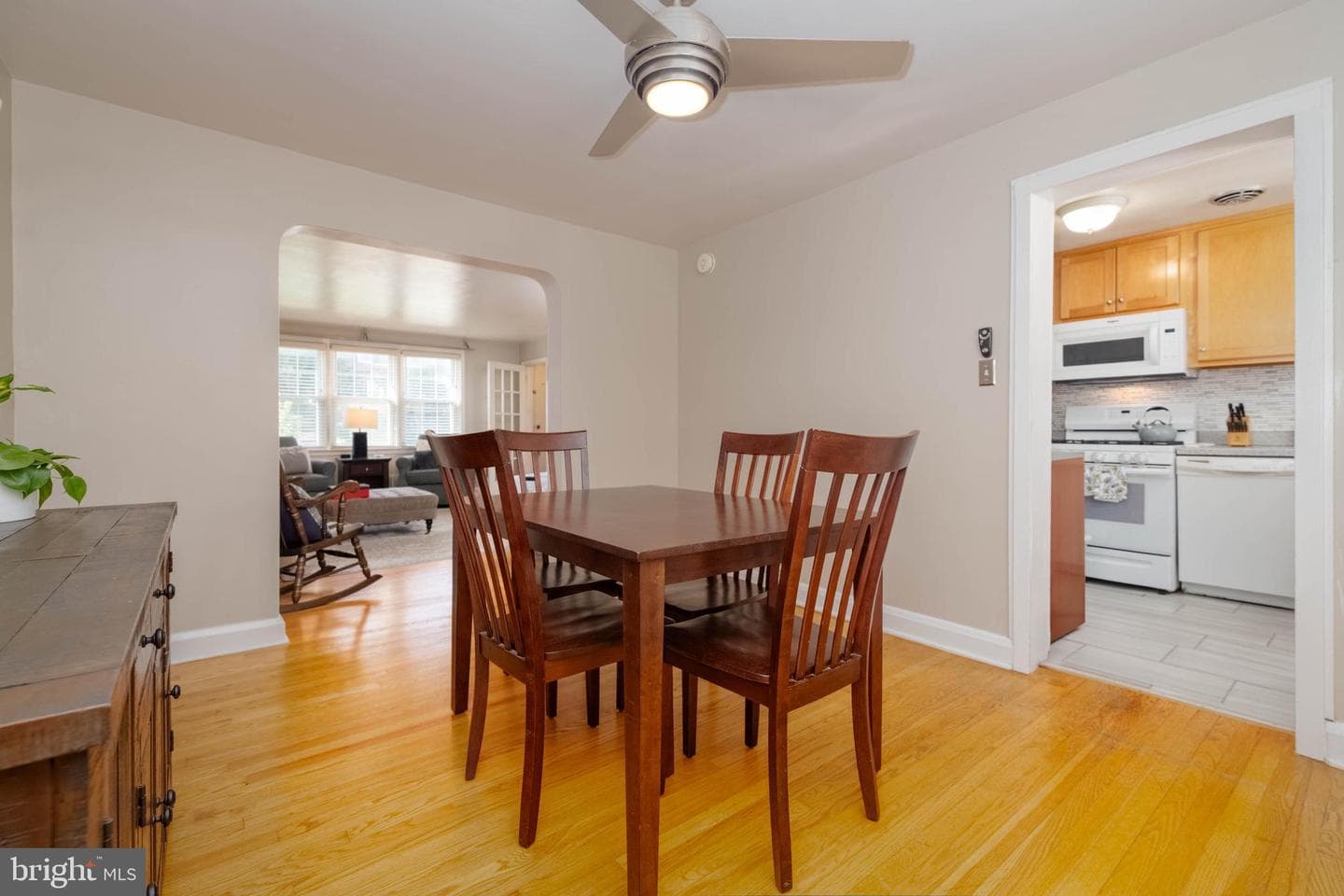 1525 Doxbury Road photo 15