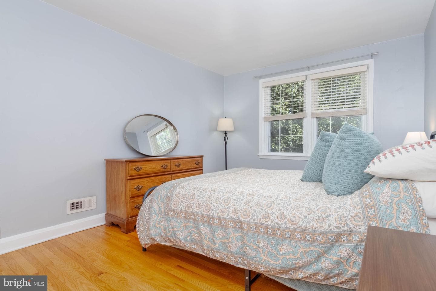 1525 Doxbury Road photo 20