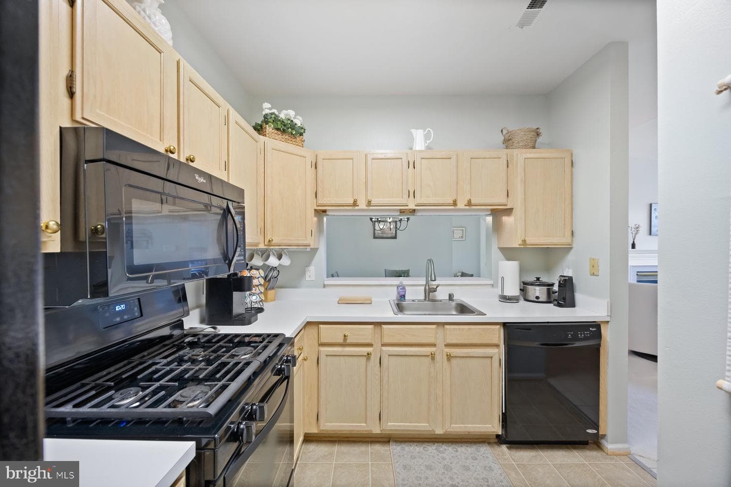 9011 Groffs Mill Drive #9011 photo 16