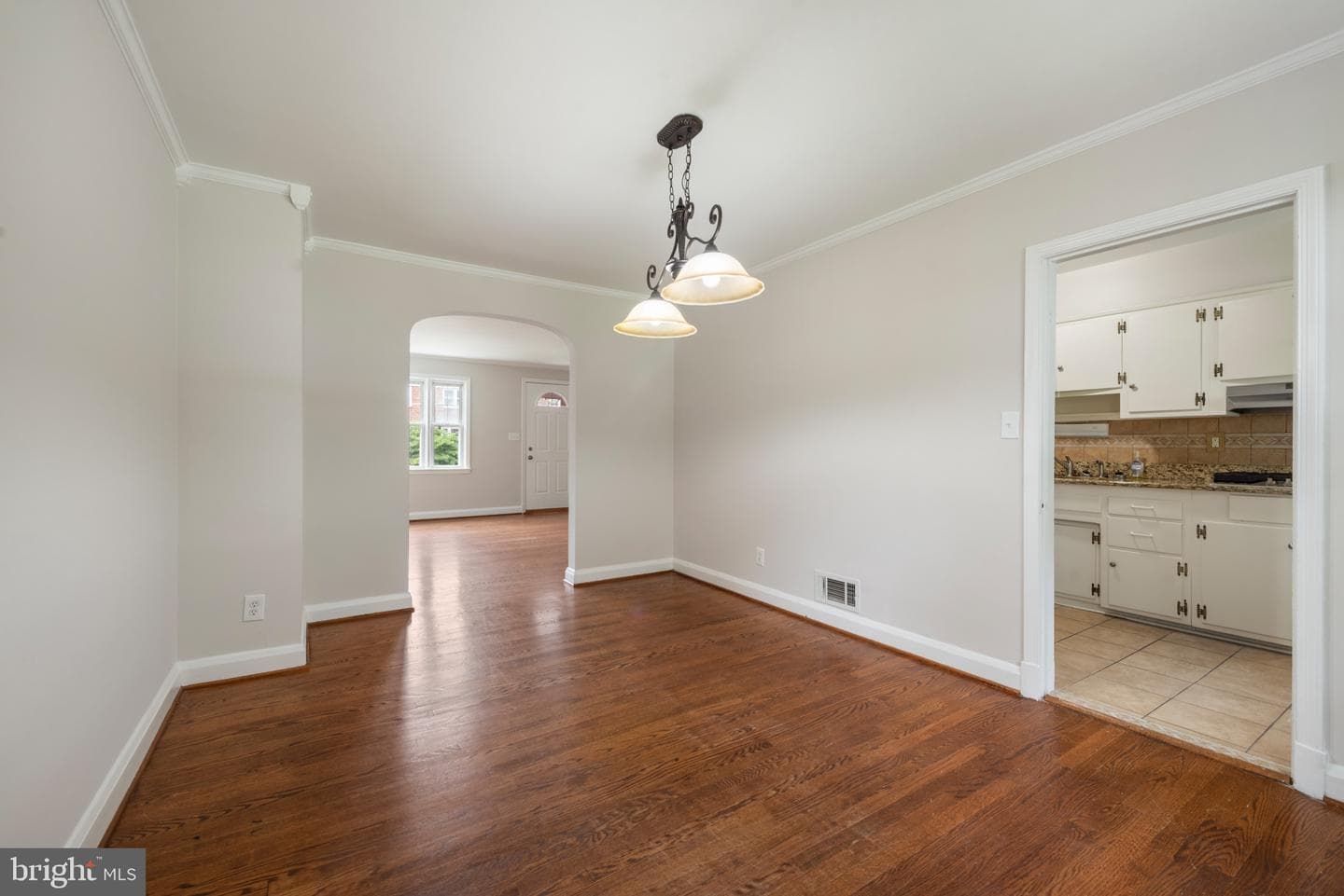 238 Medwick Garth E photo 13