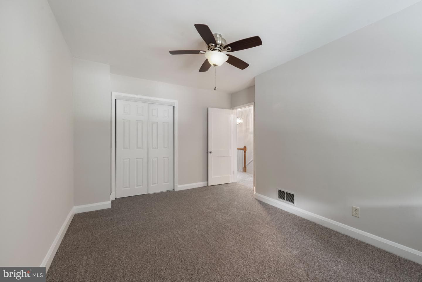 238 Medwick Garth E photo 21
