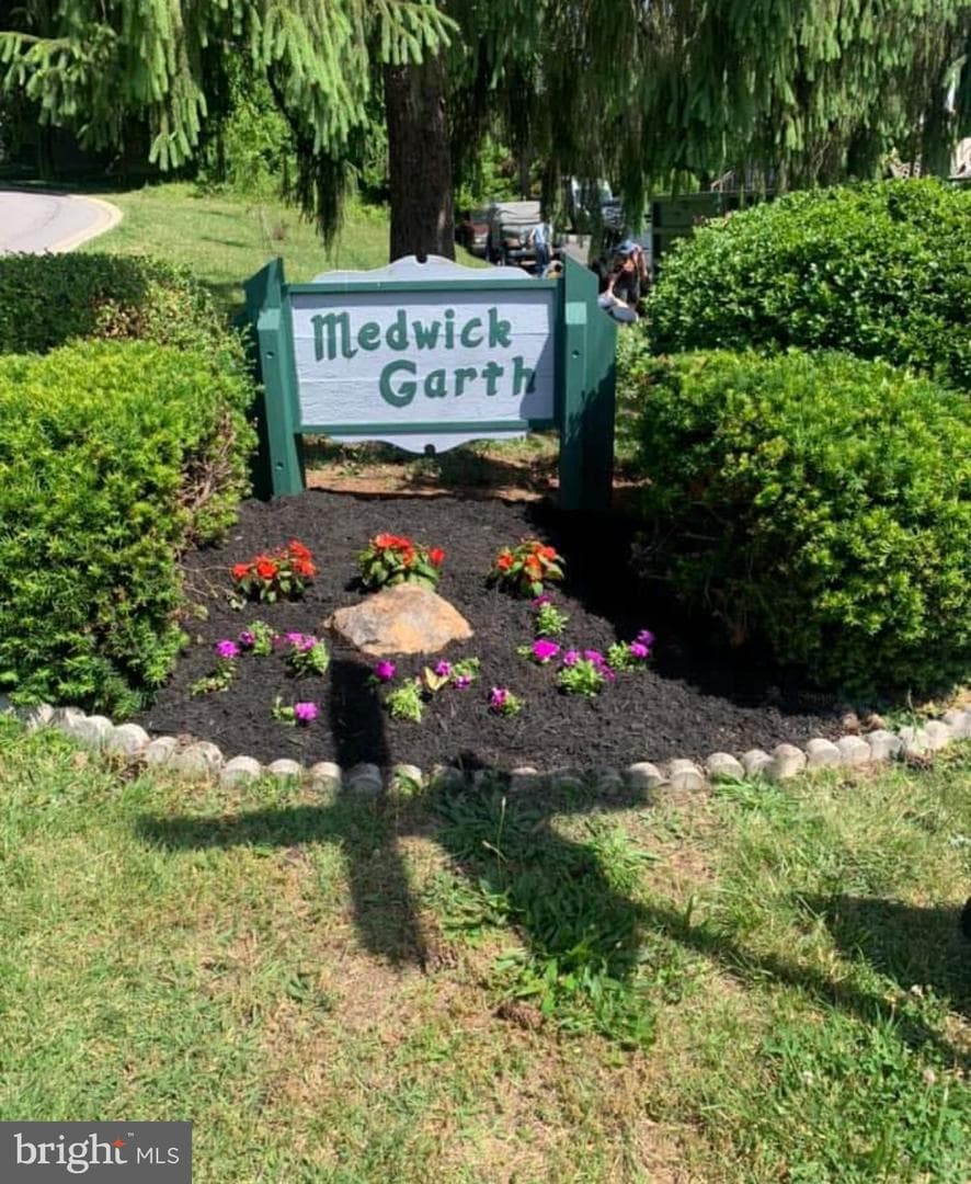 238 Medwick Garth E photo 35