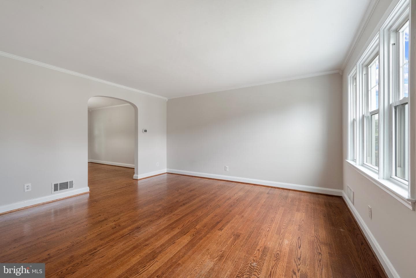 238 Medwick Garth E photo 8