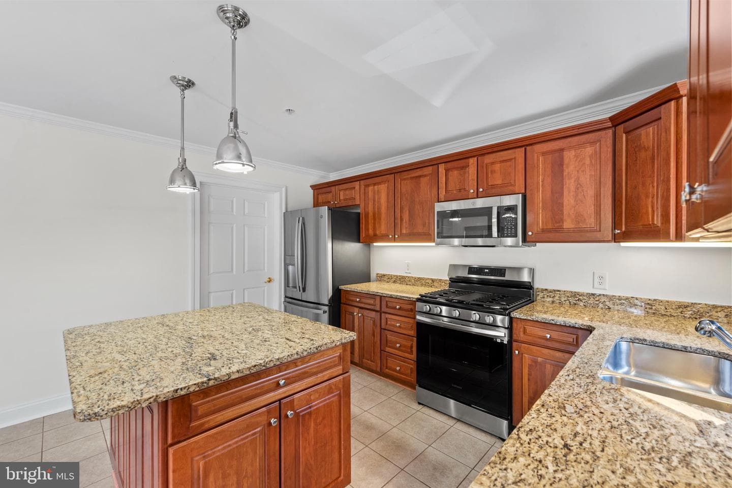 12246 Roundwood Road #108 photo 12
