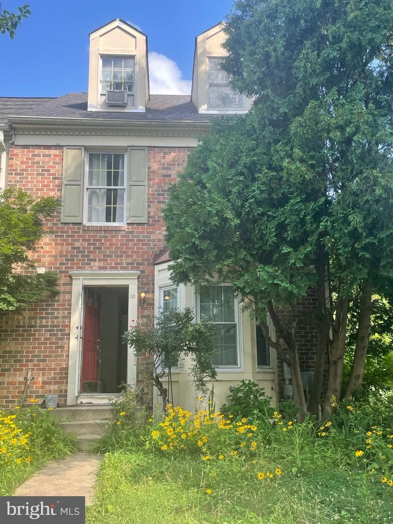 10 Highlands Court
