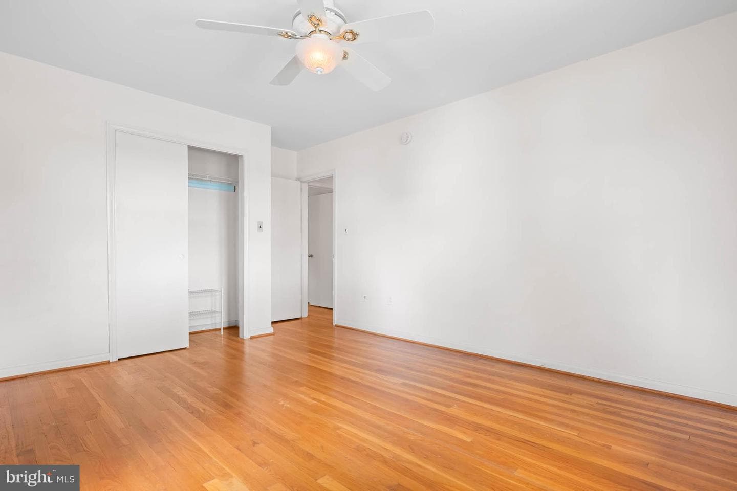 210 Rothwell Drive photo 25