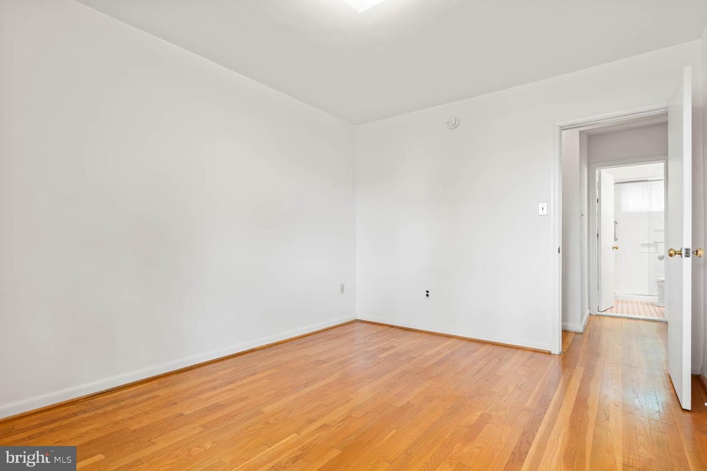 210 Rothwell Drive photo 30