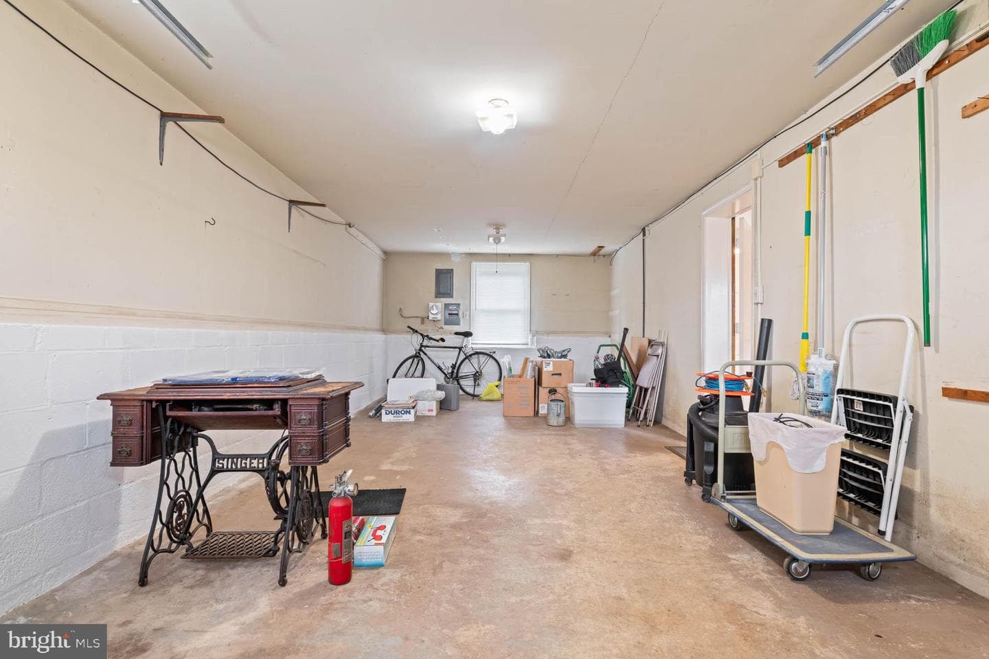 210 Rothwell Drive photo 42