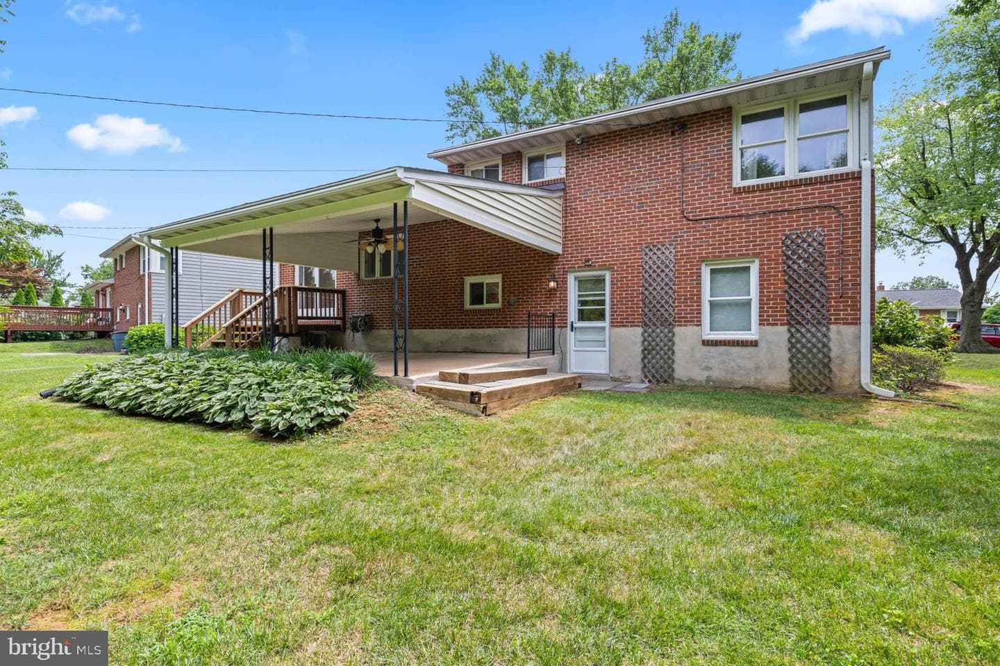 210 Rothwell Drive photo 6