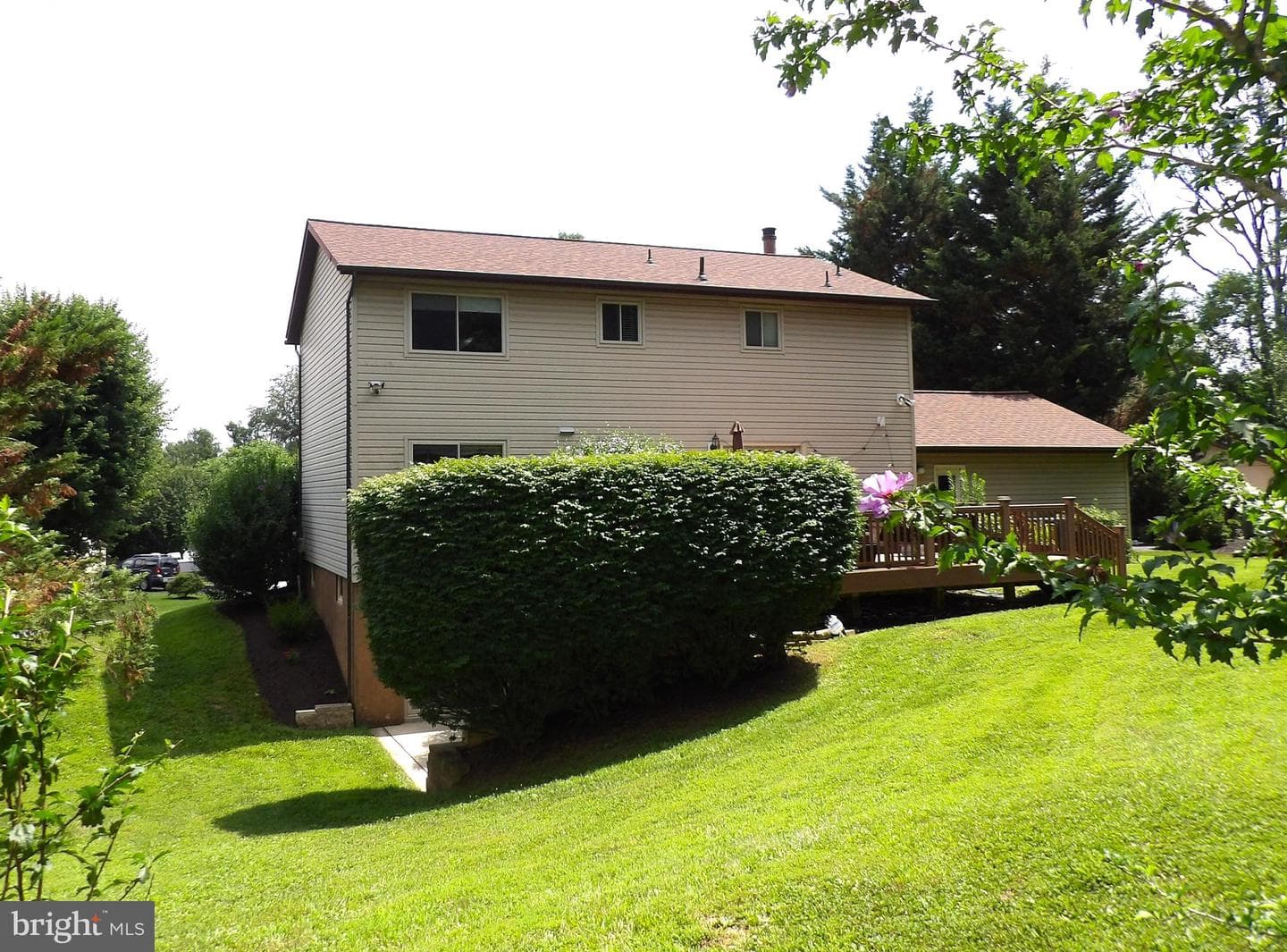 12112 Velvet Hill Drive photo 3