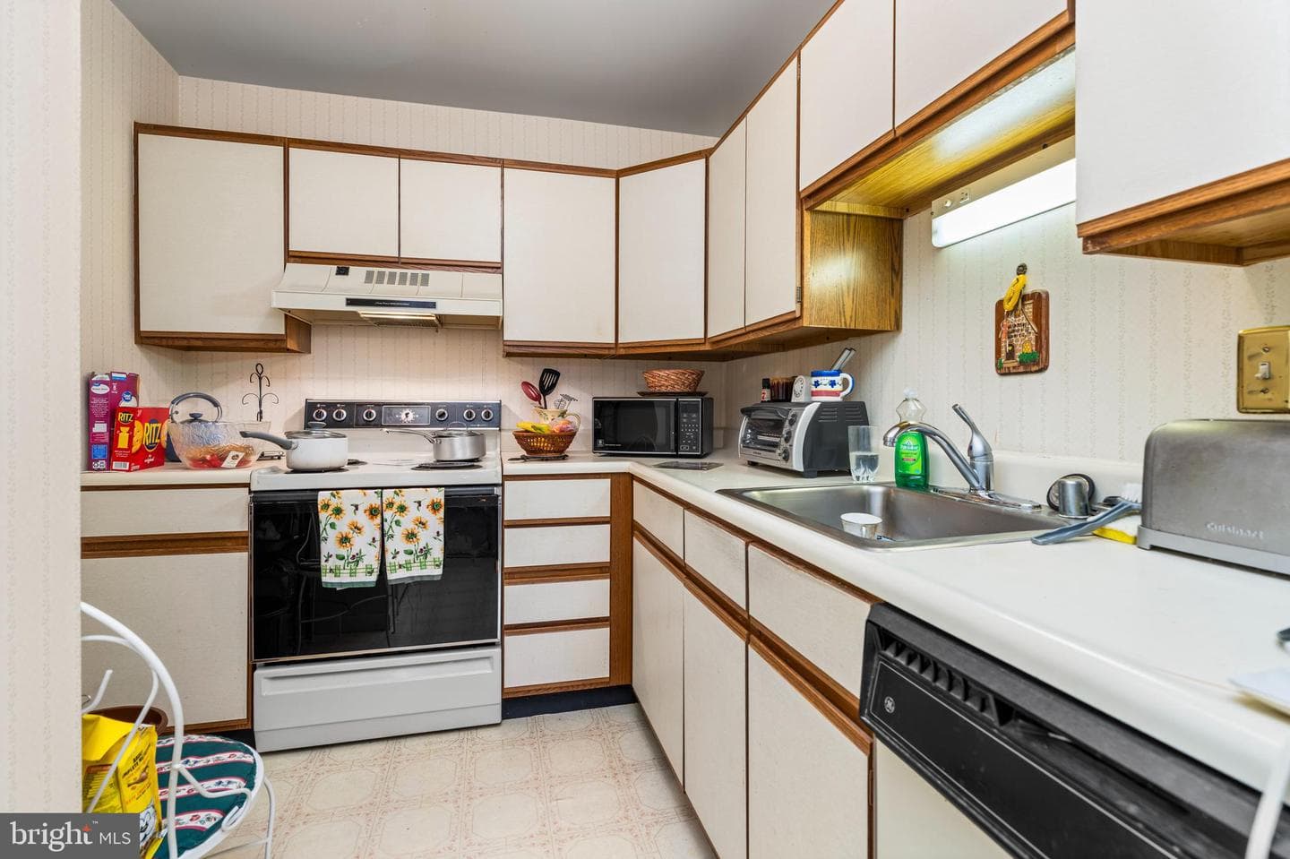 6 Warren Lodge Ct #2d photo 21