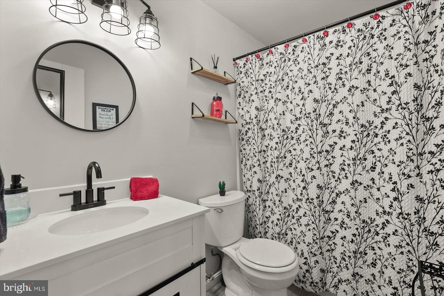 8131 Del Haven Road photo 30