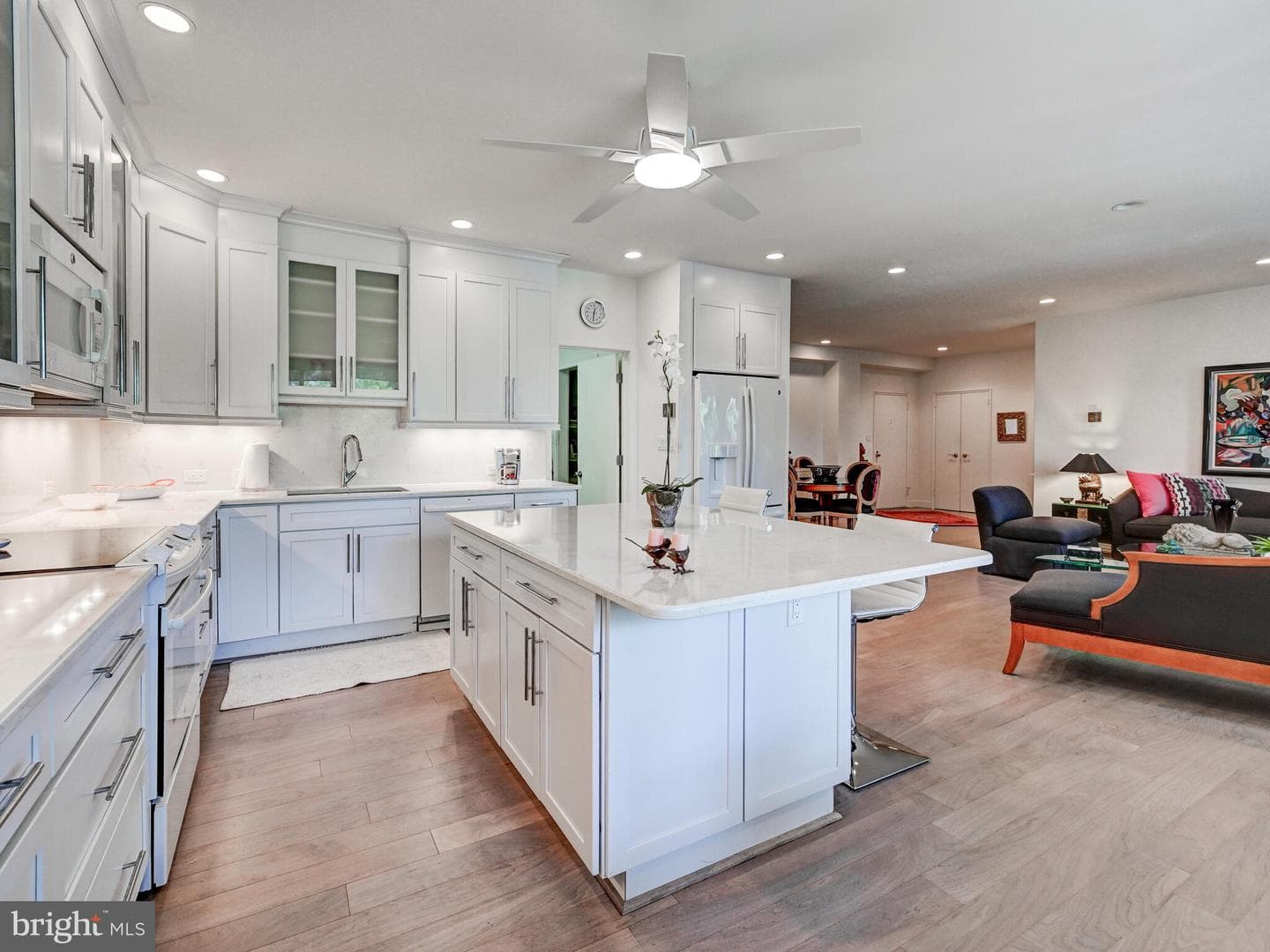 11 Slade Avenue #410 photo 10